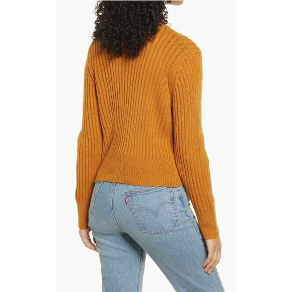 Lulus Women's Rib Knit Crop V-Neck‎ Cardigan in Camel XSmall MSRP $52 - Picture 4 of 6